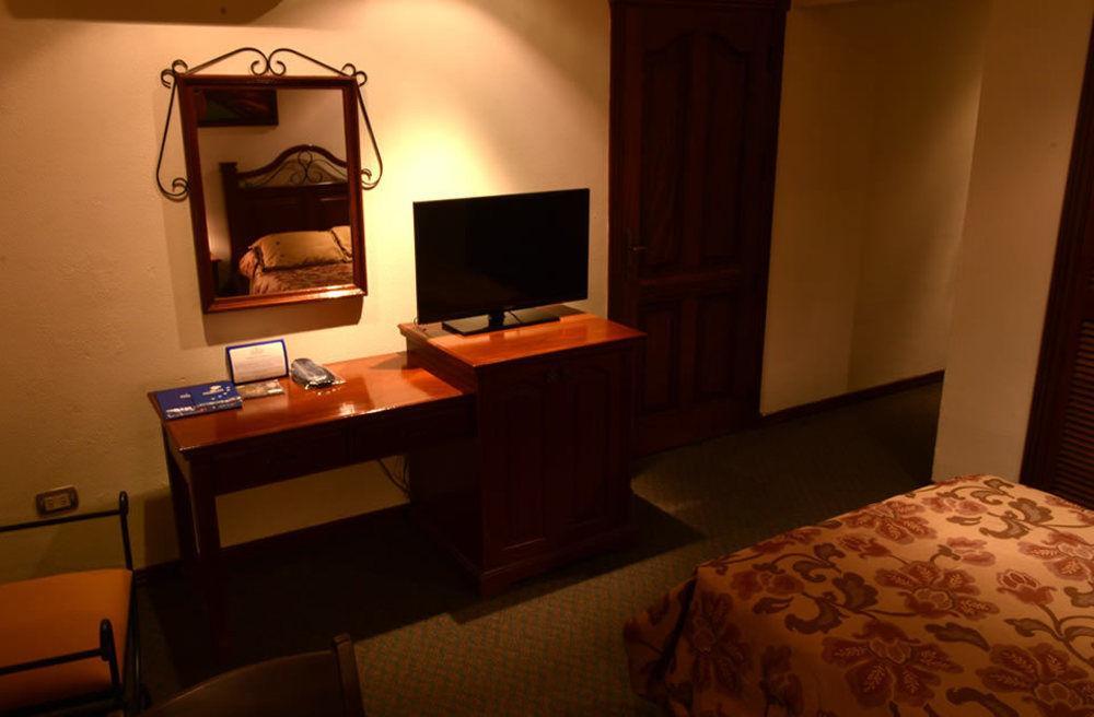 Paulistania Casa Blanca Hotell Santa Cruz de La Sierra Eksteriør bilde